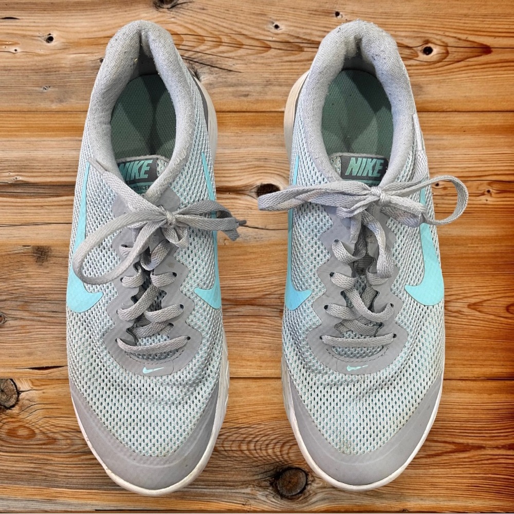 Nike Blue & Gray Experience RN 4 Women’s Running Shoes Sz 7